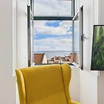 Bright 2br W/ Tagus View | By Airnest Apartament *