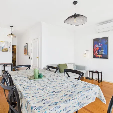 アパート Bright 2br W/ Tagus View | By Airnest *